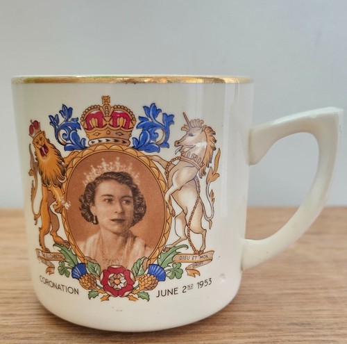 Queen elizabeth 1953 - elizabeth,
