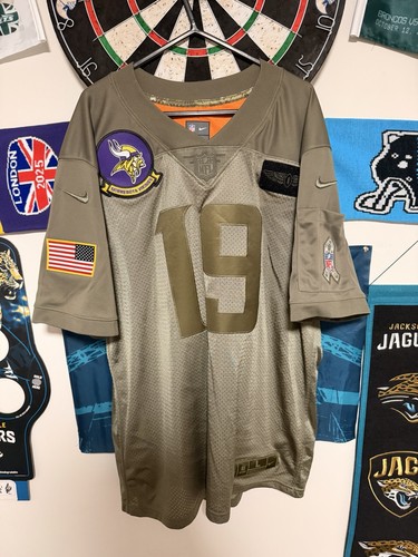 Vikings salute service - vikings, to
