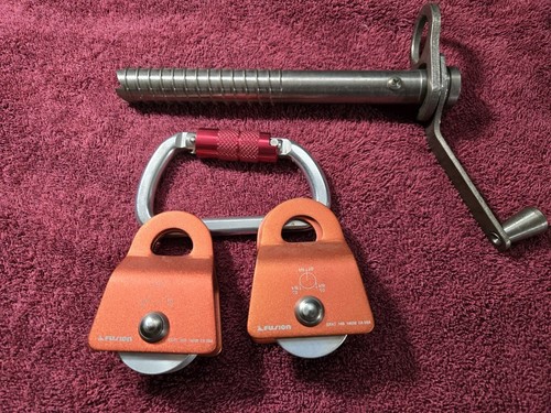 Top titanium ice screw - ti-top,