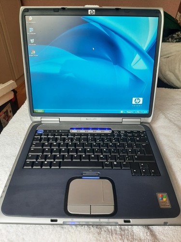 4900 retro laptop good - ze-4900,