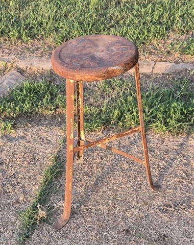 Vintage industrial legged - industrial, 3