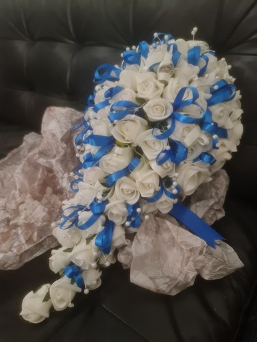 Teardrop bouquets bridal - bouquets,