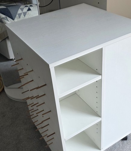 Horn sewing cabinet - ,