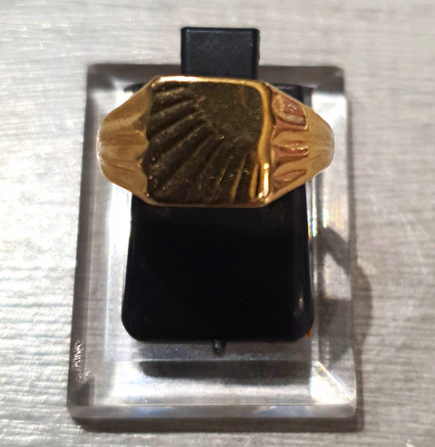 9ct yellow gold rectangular - yellow,