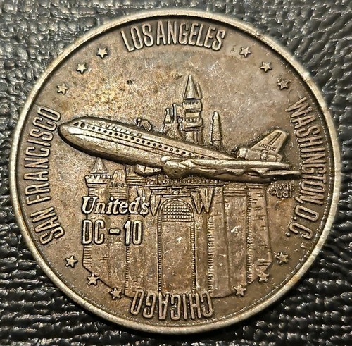 United airlines medal - 10,