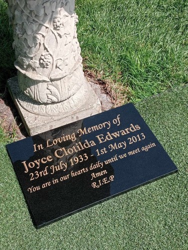 Memorial grave plaque - plaque, flat