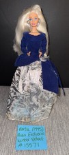 Vintage Barbie Avon Exclusives Winter Velvet #15571 (1995)