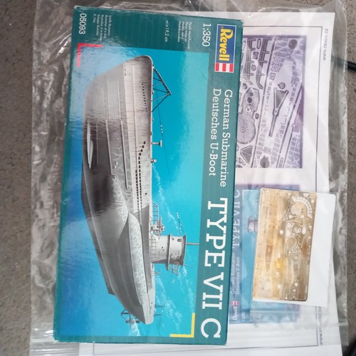 Revell 350 type - viic, boat