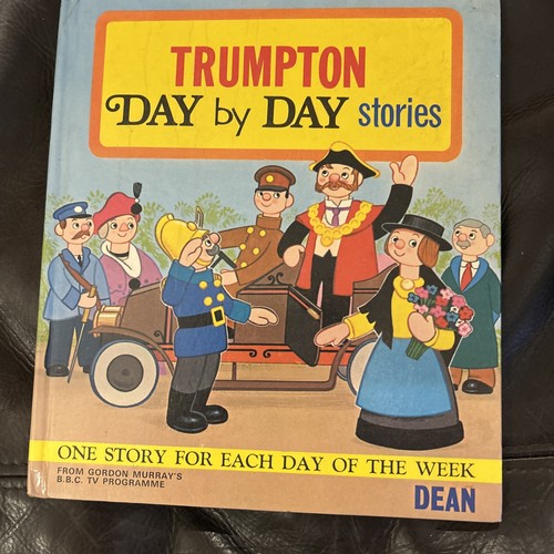 Vintage retro book trumpton - book,