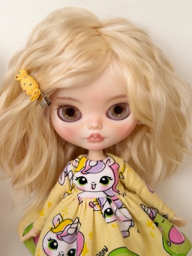 Ooak custom blythe style doll - blythe,