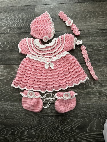 Romany pink and white - and,