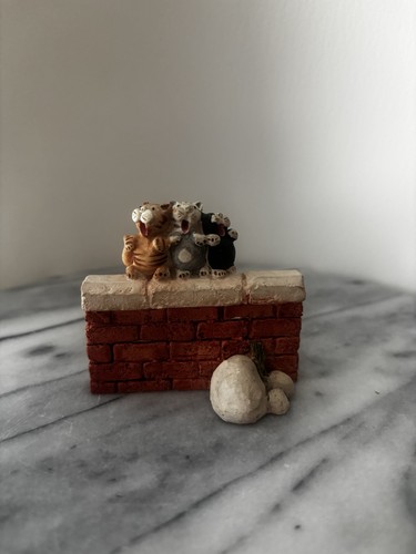 Peter fagan colour box cats - box,