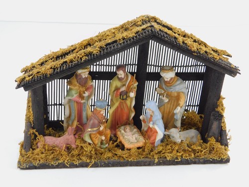 Vintage wooden creche - vintage,