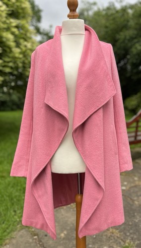 Lovely wallis pink waterfall - lovely,