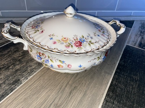 Royal albert jubilee rose - albert,