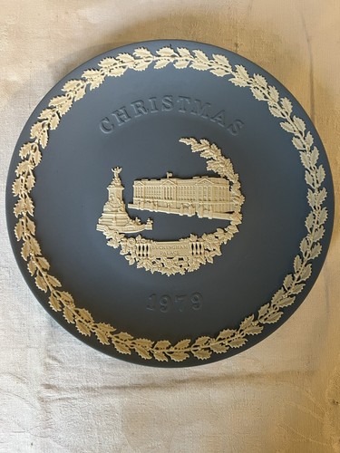 Wedgewood blue jasper 1979 - wedgewood,