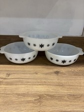 3 Vintage Jaj Pyrex Snowflake