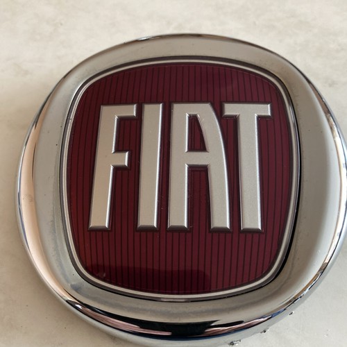 Used fiat 500l bootlid badge - fiat,