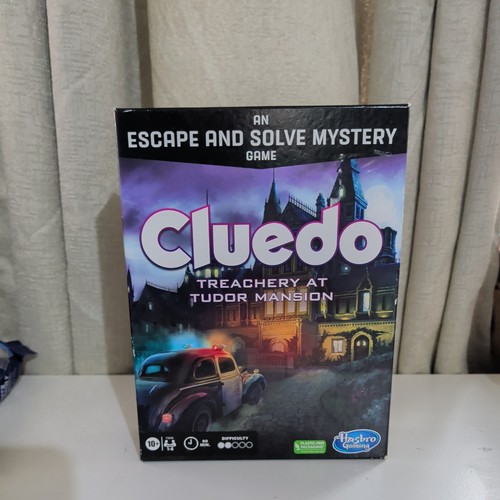 Cluedo treachery tudor - cluedo,