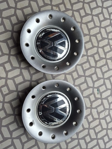 Bora wheel centers - vw, x2