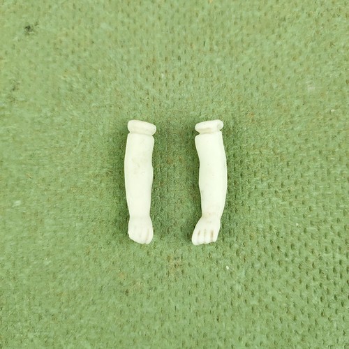 Antique porcelain doll lower