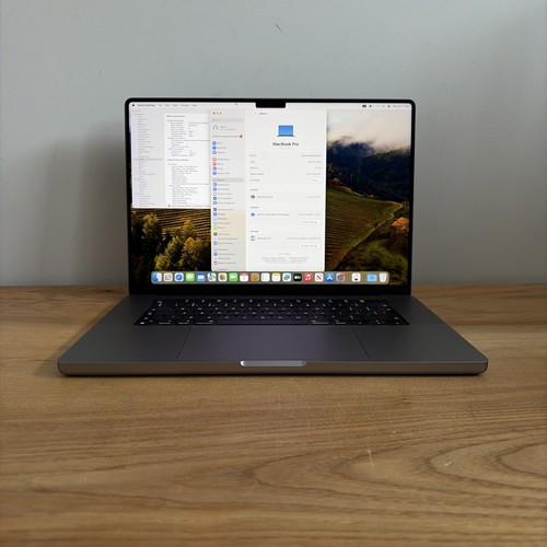 Macbook pro 2021 inch m1 - 16”,