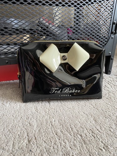 Ted baker bow wash - bag, /