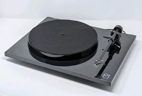 Rega planar turntable - turntable,