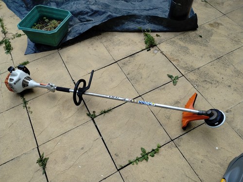 Stihl fs55r 2cc petrol - stihl,