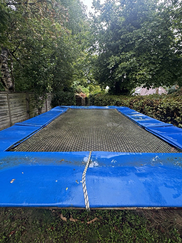 Rectangular outdoor spring - rectangular,