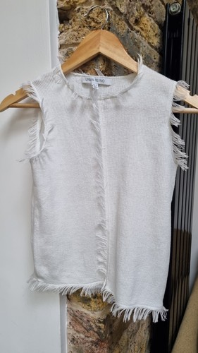 Urban revivo cream sleeveless - urban,
