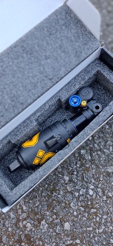 Ohlins ttx2 rear shock - ohlins,