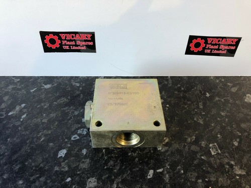 Old stock jcb parts - old, valve
