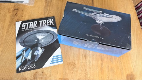 Eaglemoss star trek uss - star,