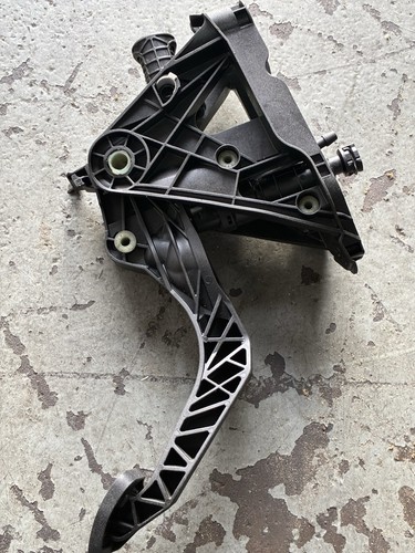 Audi clutch pedal - a3, 8p