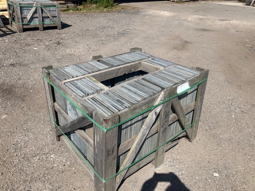Clearance 18m2 slate paving - ,