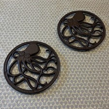 Cast Iron Round Octopus Theme Trivet (Pack of 2) Saucepan Pot Table Holder Stand