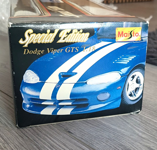 Maisto special edition dodge - maisto,