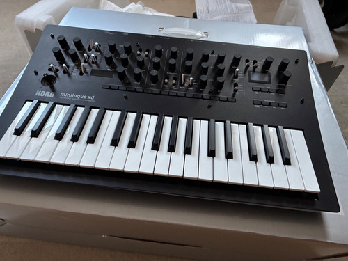 Korg minilogue polyphonic - minilogue, xd