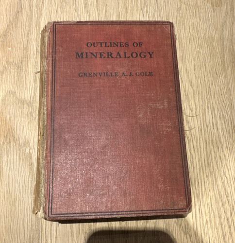 Outlines mineralogy for - mineralogy,