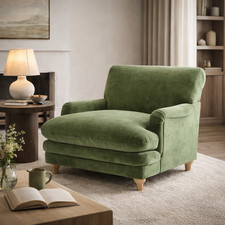 Martha Snuggle Chair Green