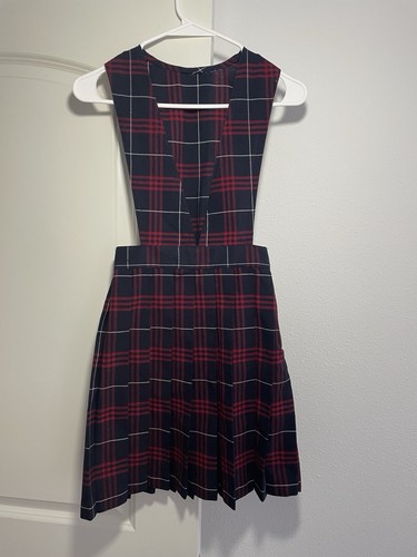 Plaid neck pinafore dress in - v-neck,