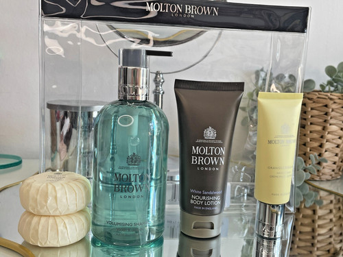 Gift set molton brown travel - gift,