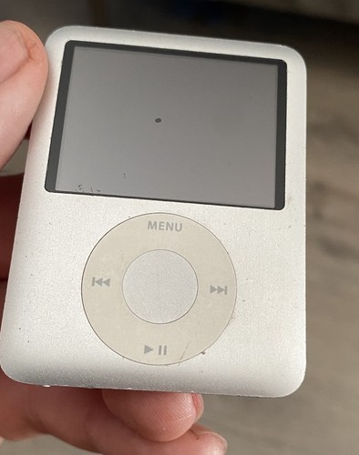 Apple ipod nano 3rd generation - nano,