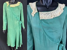Vintage 1920s Emerald Green