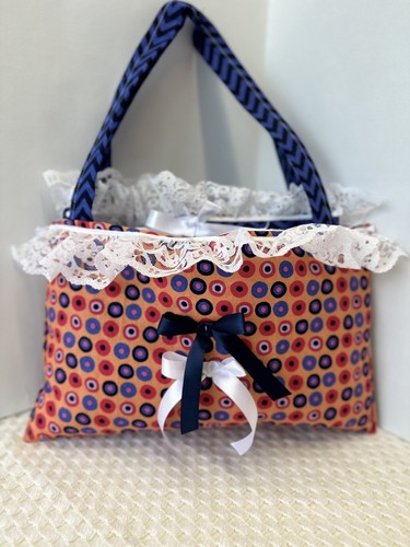 Dolls bag changing mat - &,