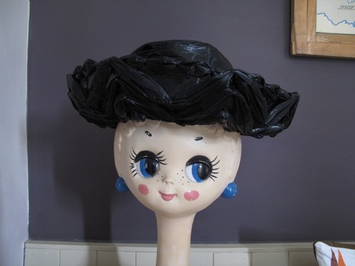 Vintage black straw rafia net - black,