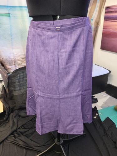 Damart purple skirt size - , 12