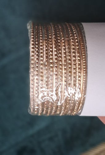 Beautiful girls gold bronze - 12,
