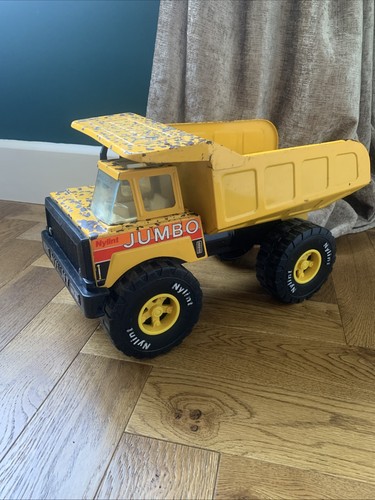 Nylint dumper truck - truck, pressed